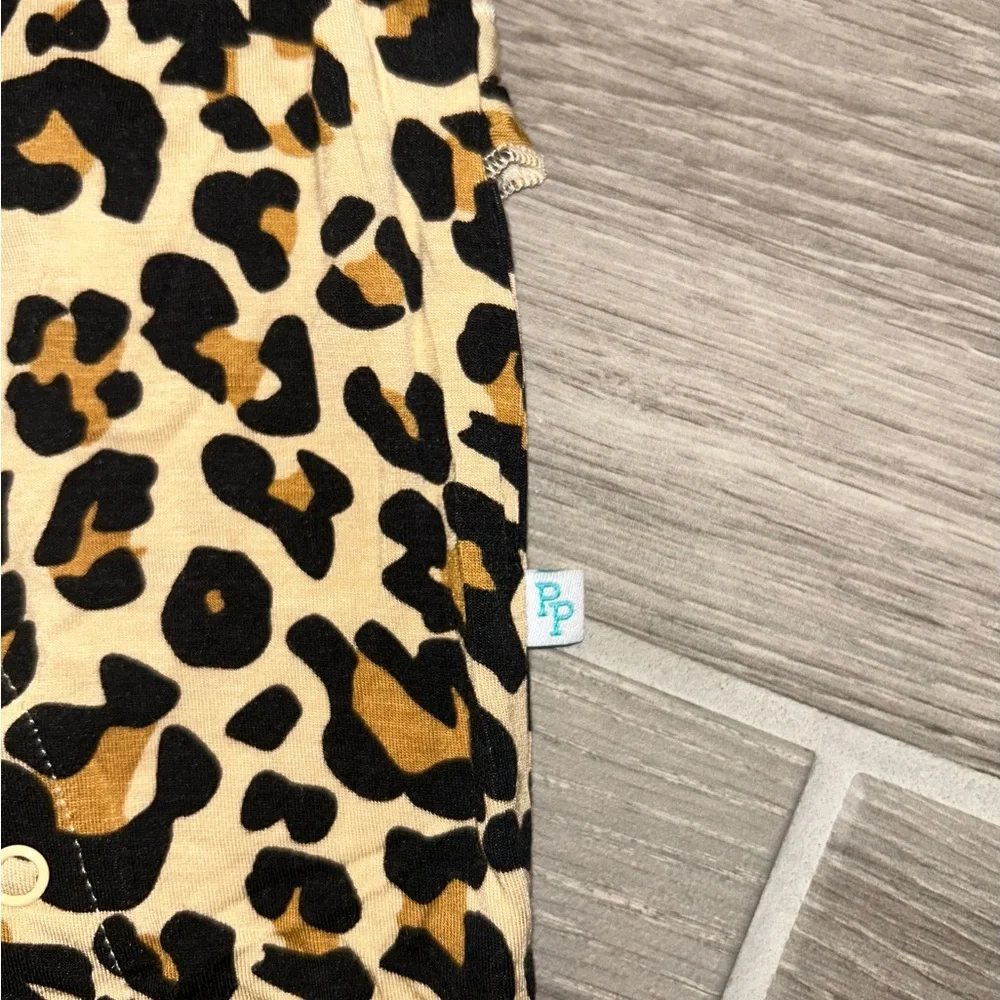 NWOT Posh Peanut size 12-18 months - Picture 2 of 3